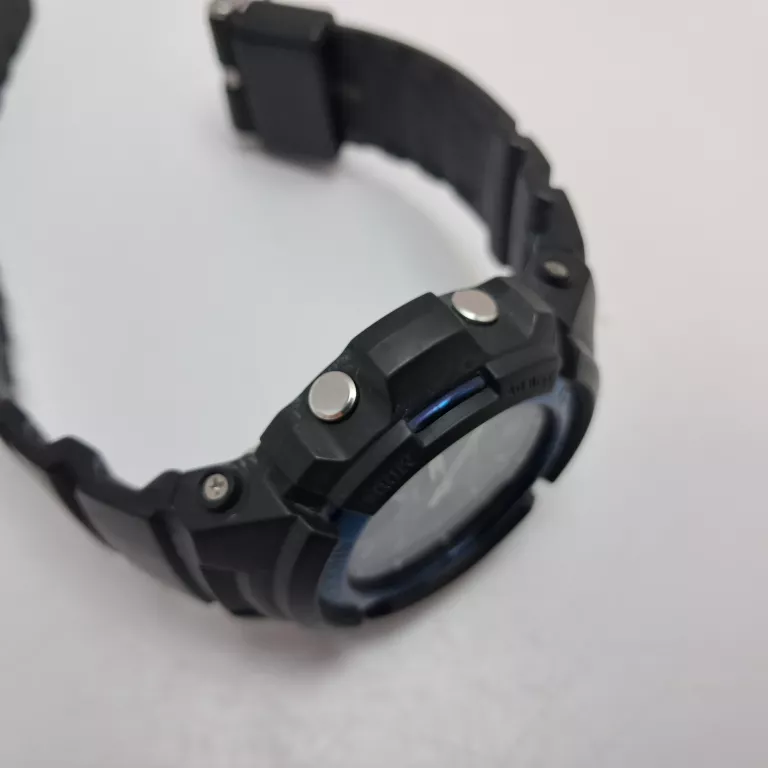 ZEGAREK CASIO G-SHOCK AWG-M100A