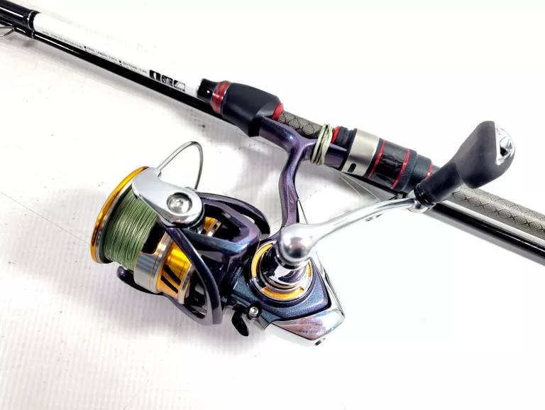 WEDKA DAIWA SILVER CREEK 235CM 5-21G + KŁOWROTEK DAIWA REGAL LT 3000D-C