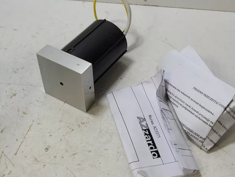 LAMPA AZZARDO: OCZKO WPUSTOWE TAZ