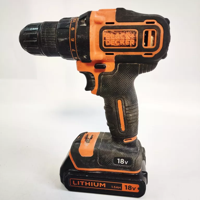 WKRĘTARKA BLACK + DECKER BDCDD186 WALIZKA