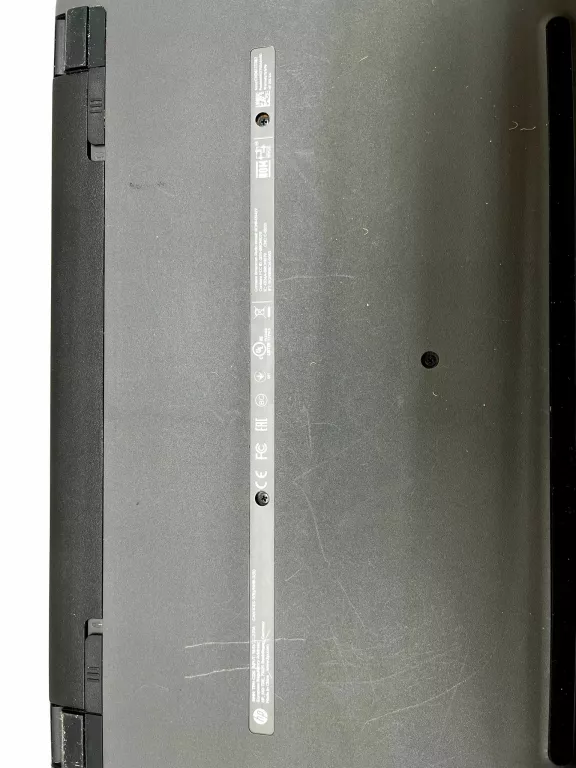 LAPTOP HP HQ-TRE 71025 OPIS