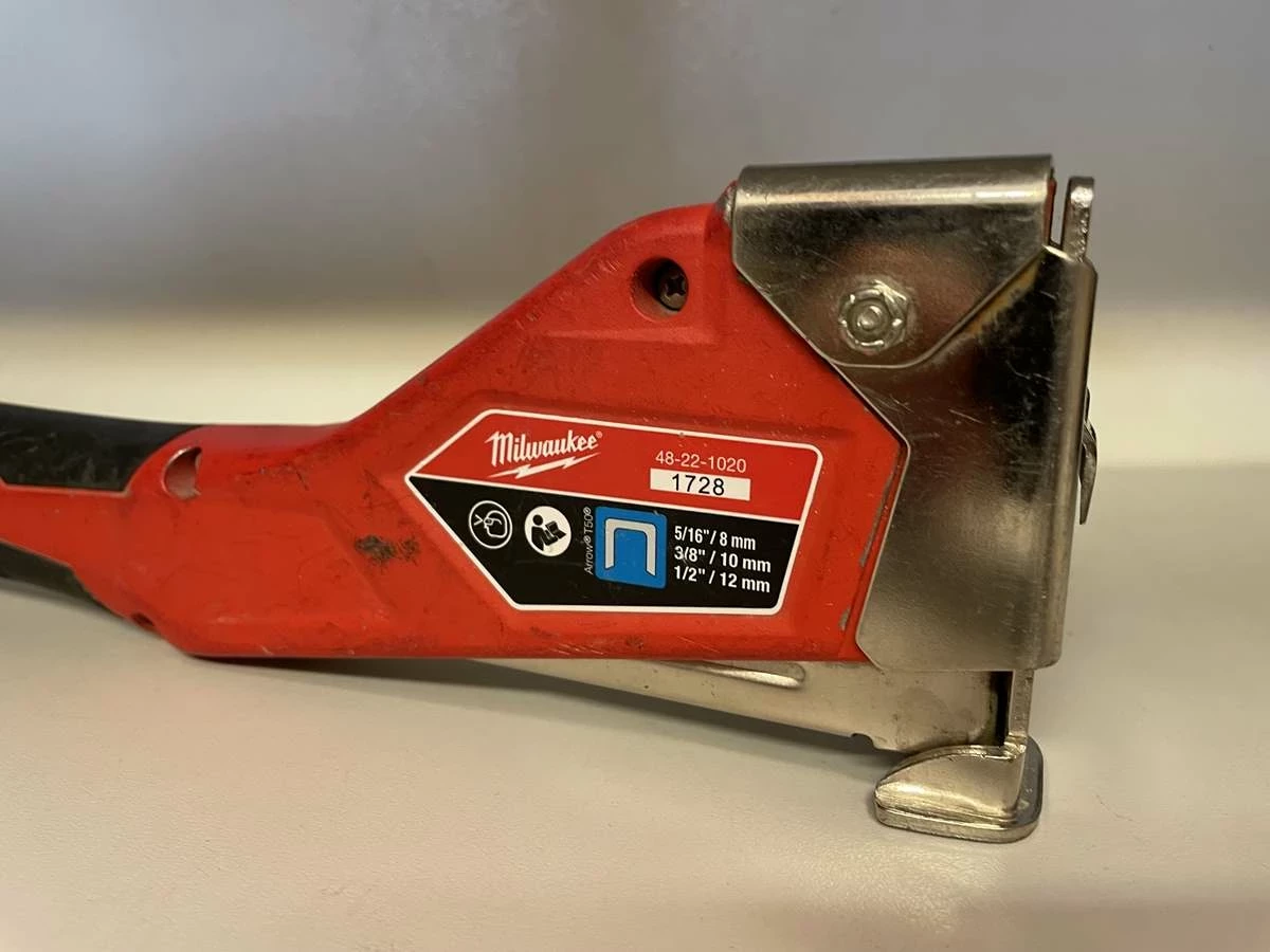 zszywacz-mlotkowy-milwaukee-48-22-1020-marka-128608-10