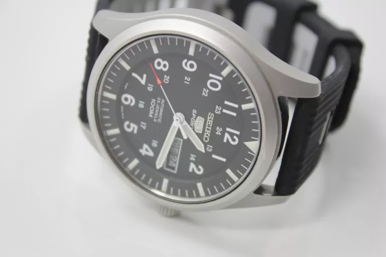 ZEGAREK SEIKO 7S36.03J0