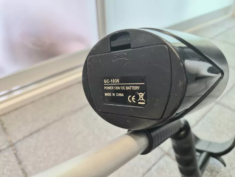 WYKRYWACZ METALI METAL DETECTOR GC-1036