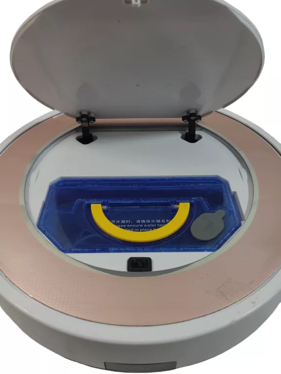 robot-sprzatajacy-ilife-v7s-plus-zasilacz-stan-11323-2