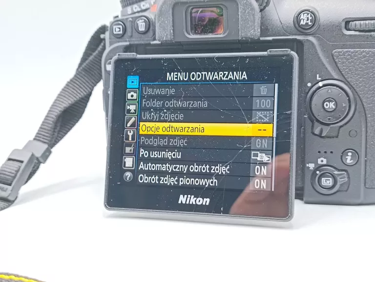 LUSTRZANKA NIKON D7500 BODY