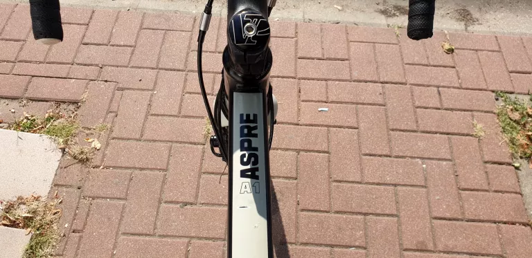 ROWER KOLARZOWY GRAVEL ROMET MODEL ASPRE A1 ROZMIAR XL RAMA 22' KOŁA 25'