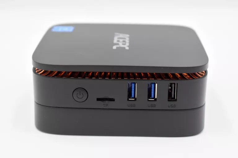 ACEPC AK1 MINI-PC WINDOWS 10  INTEL APOLLO/ 8 GB RAM/120 GB SSD