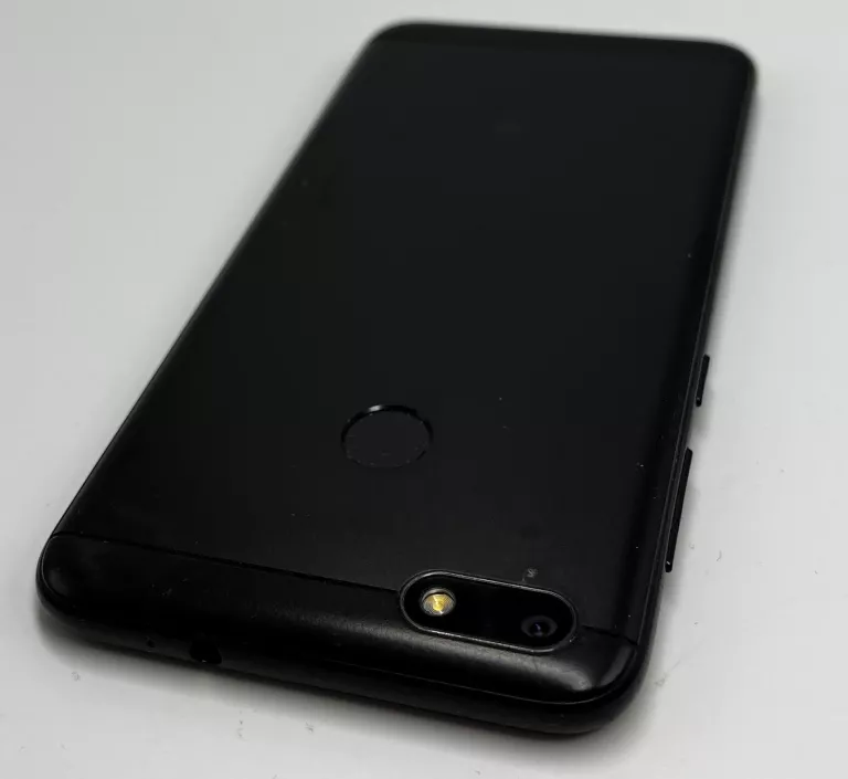 TELEFON HUAWEI P9 LITE MINI (SLA-L22) 2 GB/16 GB 4G (LTE) DUAL SIM 5.2"