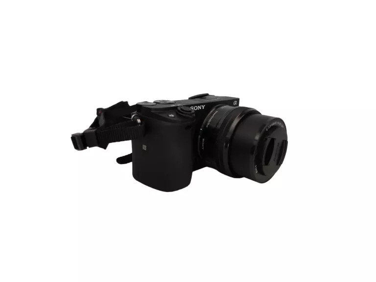 APARAT SONY A 6400 3" 24,2 GWARANCJA