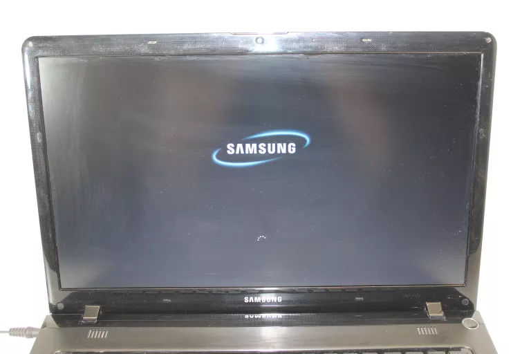 LAPTOP SAMSUNG CORE I3-3120 WIN 8 6GB