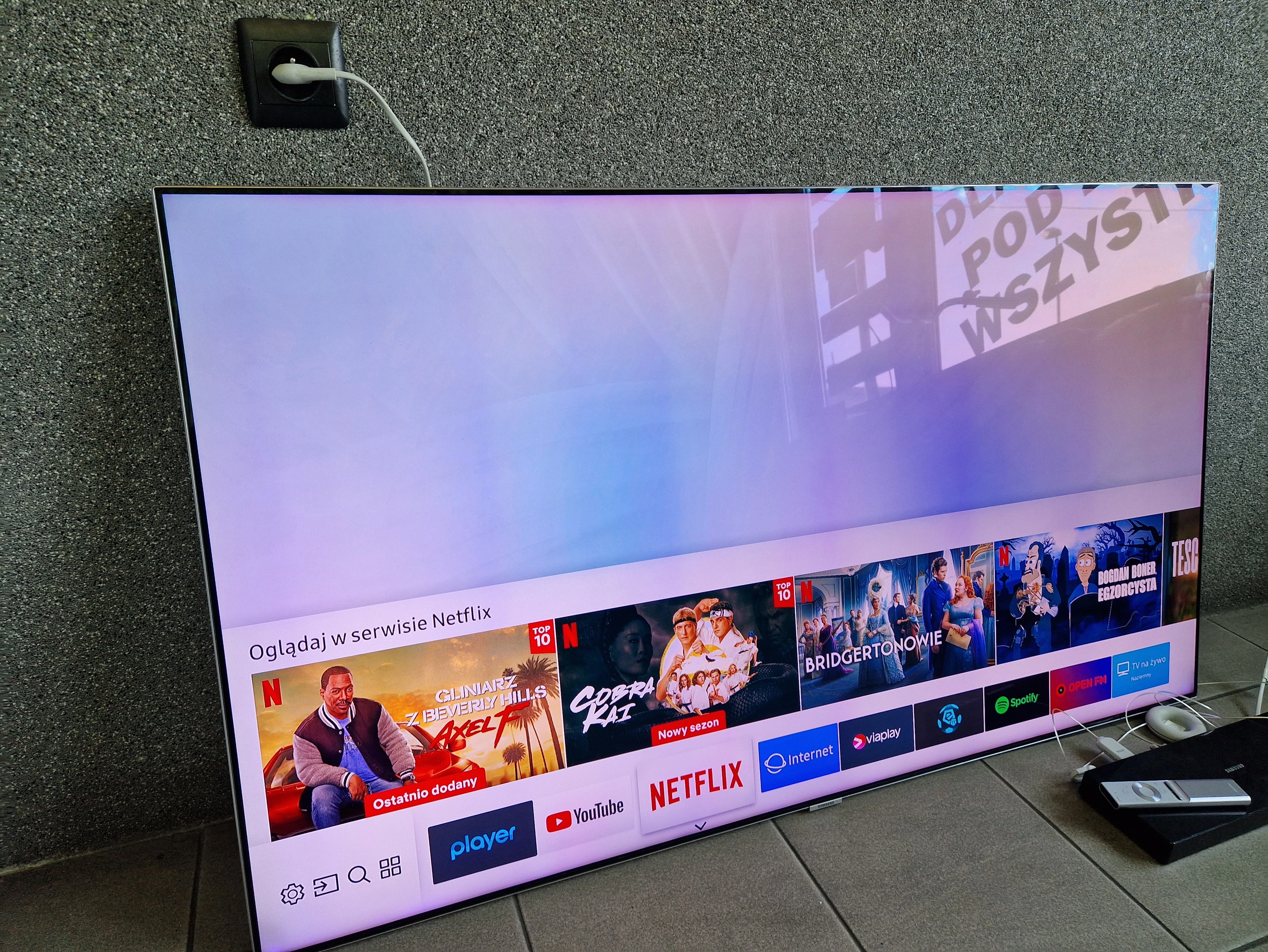 telewizor-samsung-qe55q7famt-pilot-pud-przekatna-ekranu-cale-5500