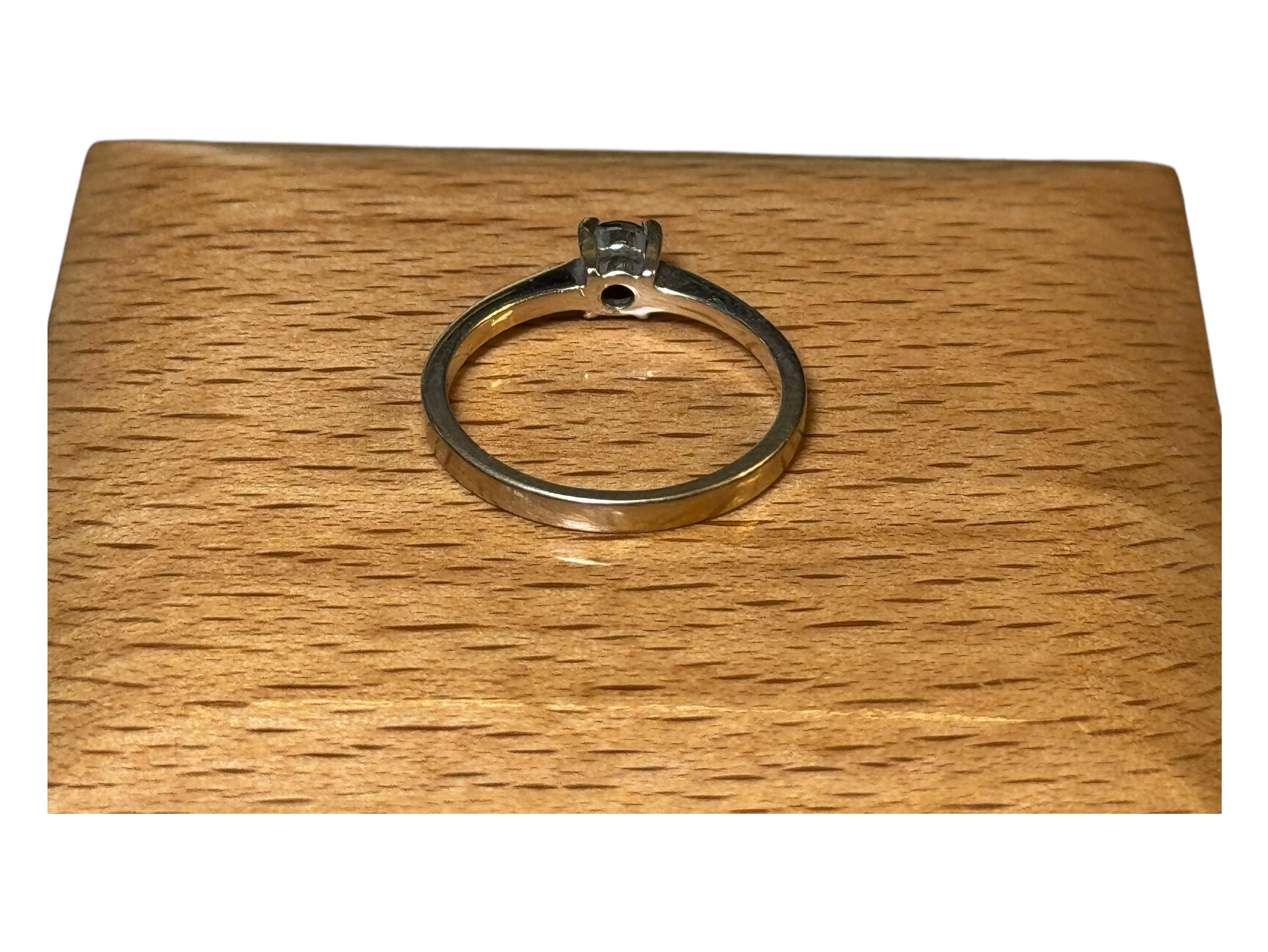 zloty-pierscionek-proby-585-rozmiar-11-biale-zloto-marka-226434-1704211