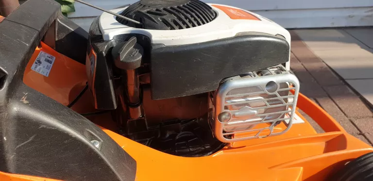 KOSIARKA STIHL RM 448 PC Z NAPĘDEM 46CM 2,6KW/3,5KM 55L REGULACJA WYSOKOŚC