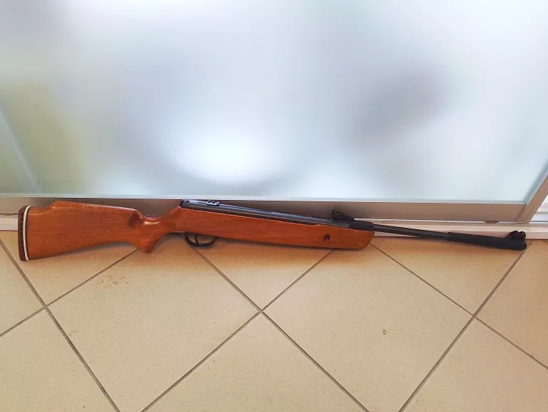 WIATRÓWKA HATSAN 70 4.5 MM