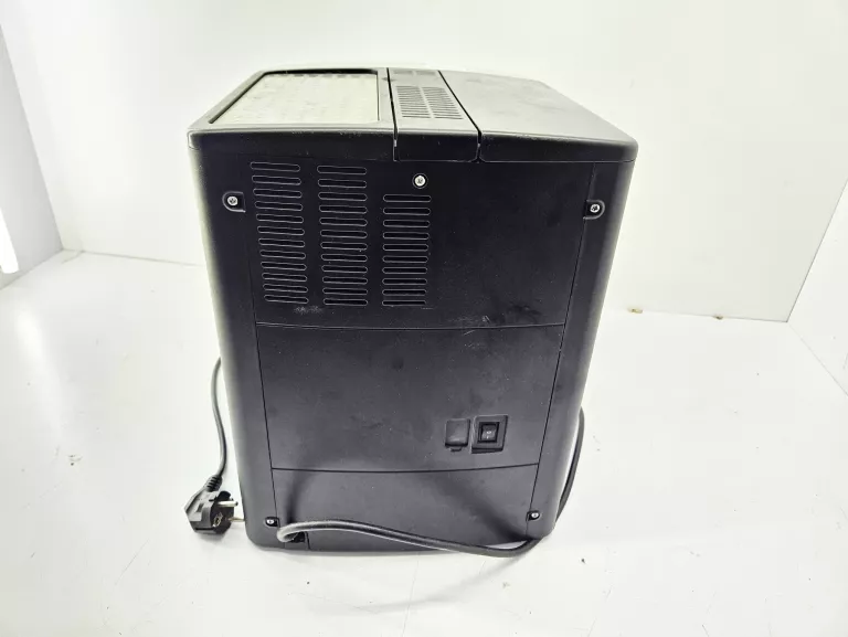 EKSPRES DO KAWY DELONGHI MAGNIFICA ESAM03.120.S