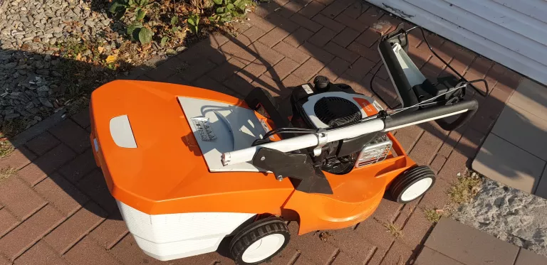 KOSIARKA STIHL RM 448 PC Z NAPĘDEM 46CM 2,6KW/3,5KM 55L REGULACJA WYSOKOŚC