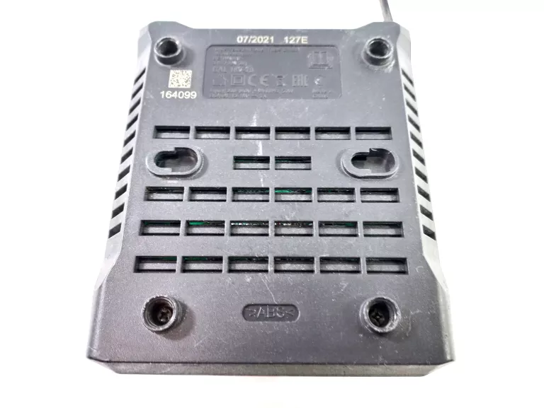 ŁADOWARKA BOSCH 14,4/18V GAL 18V-20