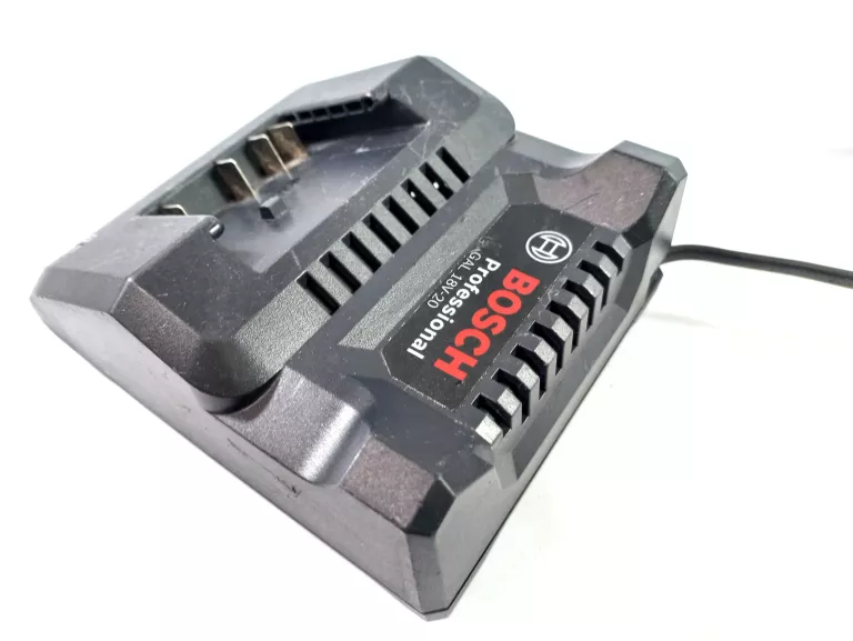 ŁADOWARKA BOSCH 14,4/18V GAL 18V-20