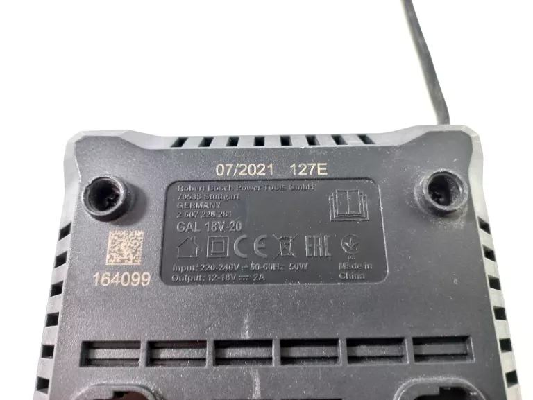 ŁADOWARKA BOSCH 14,4/18V GAL 18V-20