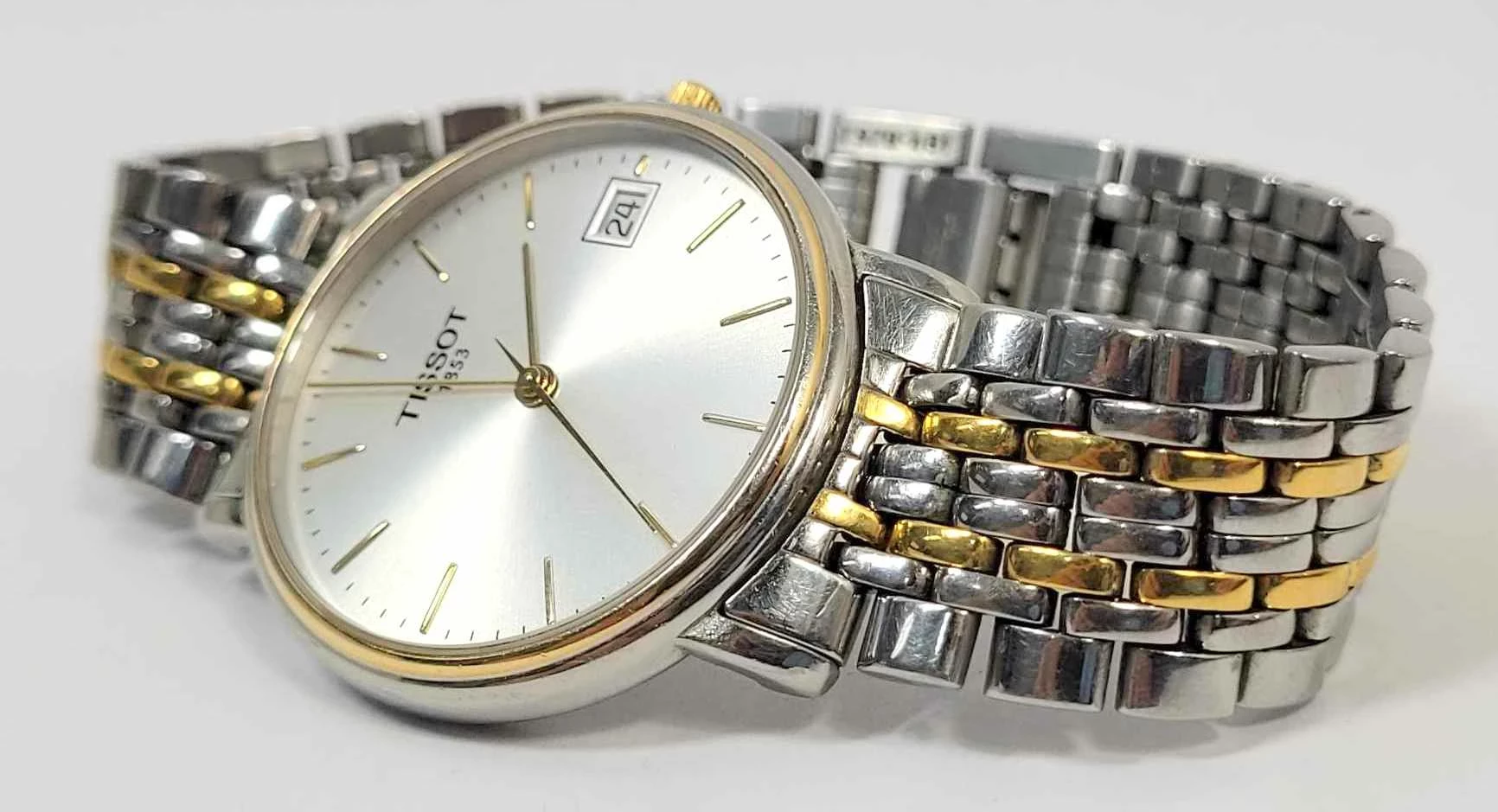 elegancki-zegarek-tissot-t870970-1853-na-bransolecie-mechanizm-18738-1