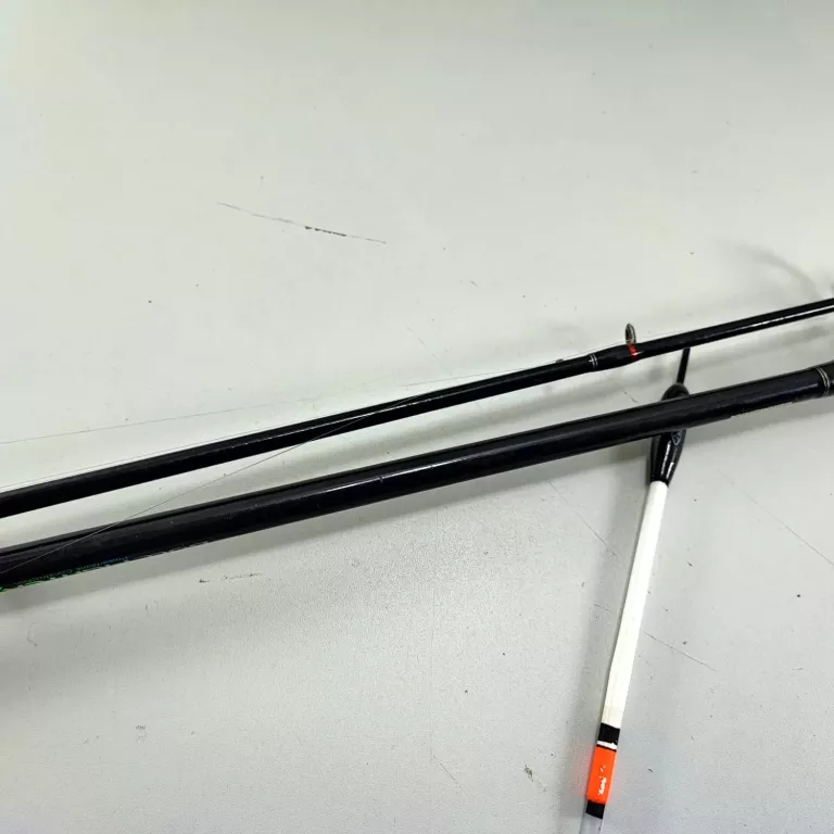 CORMORAN BULL FIGHTER FEEDER 3.60M 80-230G + KOŁOWROTEK JAXON LOTUS 300 FD