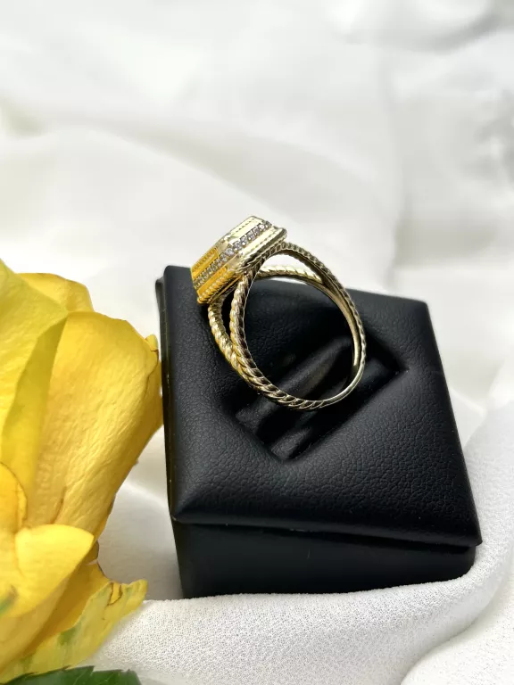 zloty-pierscionek-z-zielonym-kamieniem-585-512grozm-20-material-15835-2