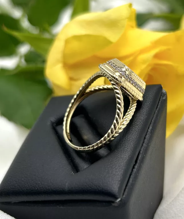 zloty-pierscionek-z-zielonym-kamieniem-585-512grozm-20-rodzaj-2205-2