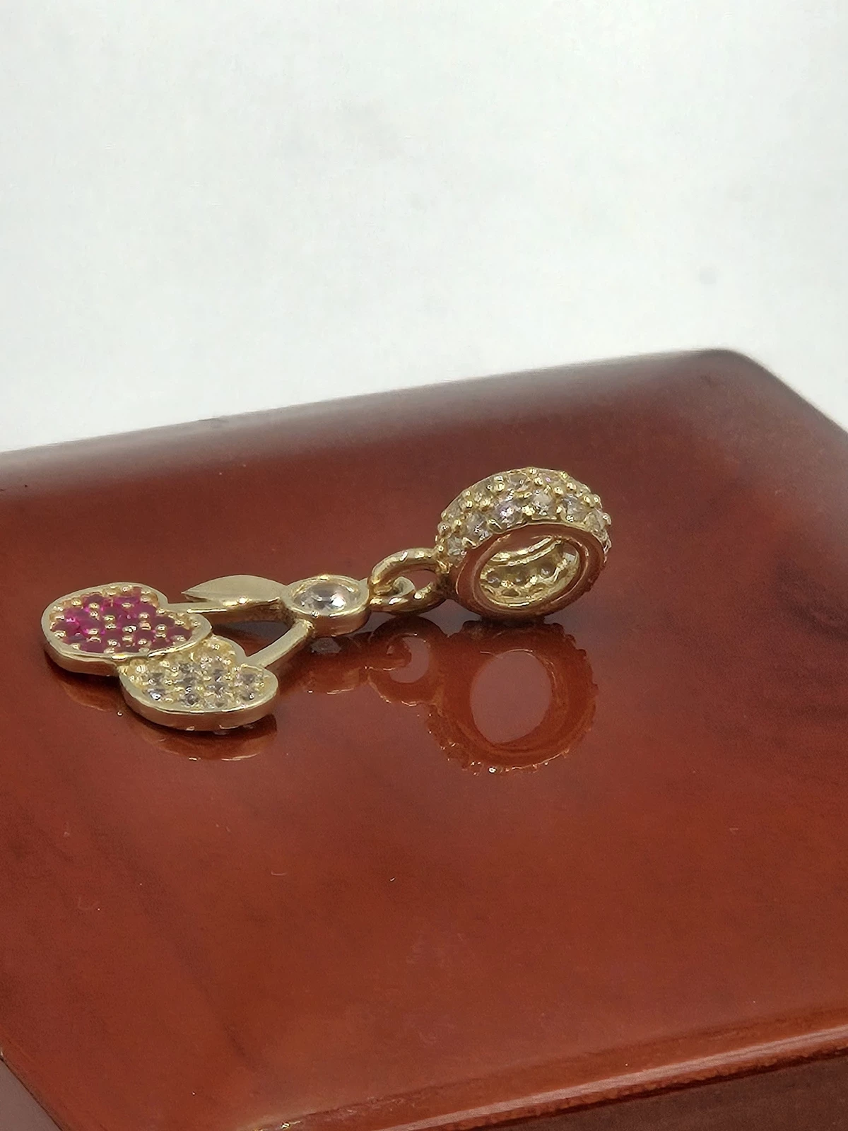 uroczy-zloty-charms-wisienki-stan-11323-238058