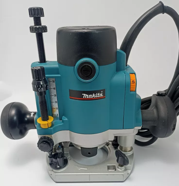 FREZARKA GÓRNOWRZECIONOWA MAKITA RP1110C + FREZY MAKITA
