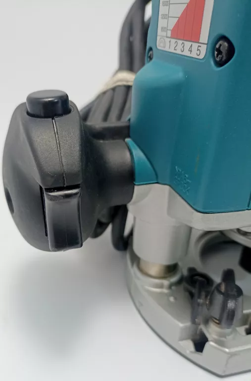 FREZARKA GÓRNOWRZECIONOWA MAKITA RP1110C + FREZY MAKITA