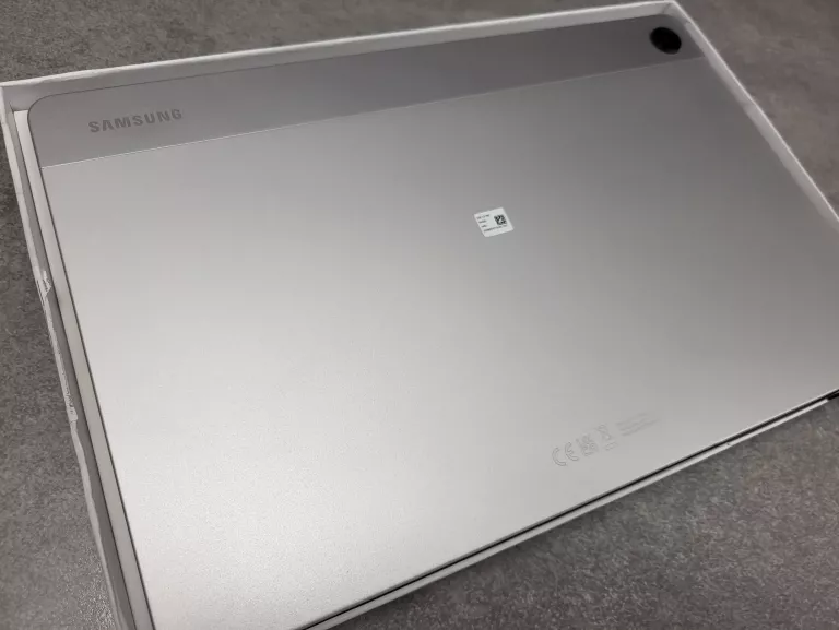 tablet-samsung-galaxy-tab-a9-5g-transmisja-danych-217-2048