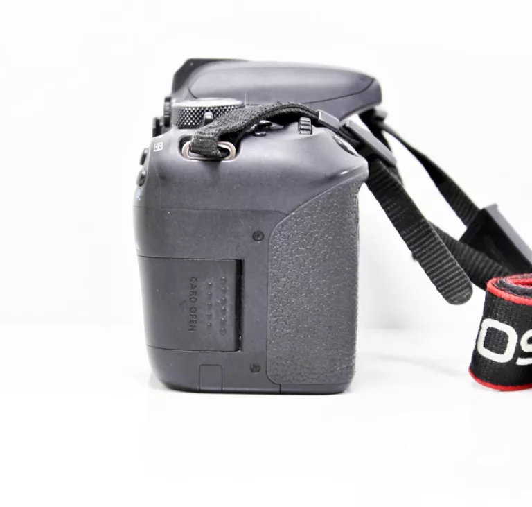 LUSTRZANKA CANON 800D KORPUS #BODY