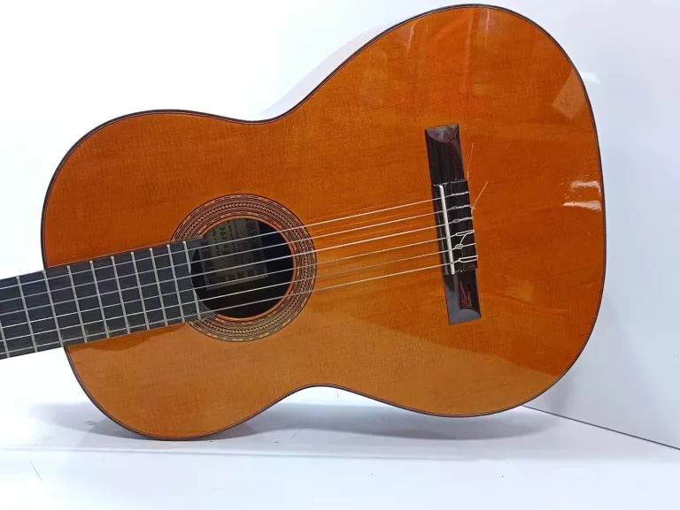 GITARA KLASYCZNA ESTEVE 4ST