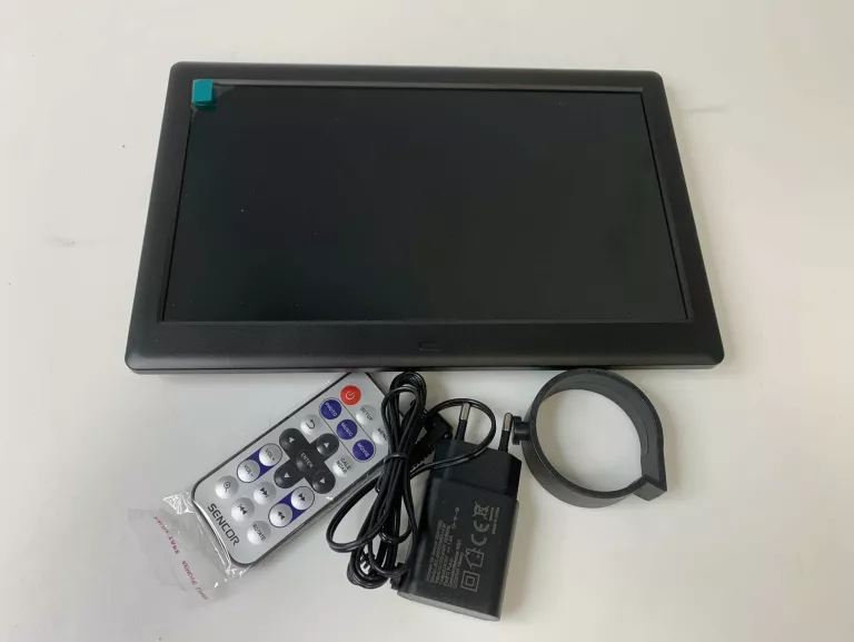 RAMKA ELEKTRONICZNA SENCOR SDF 1062B