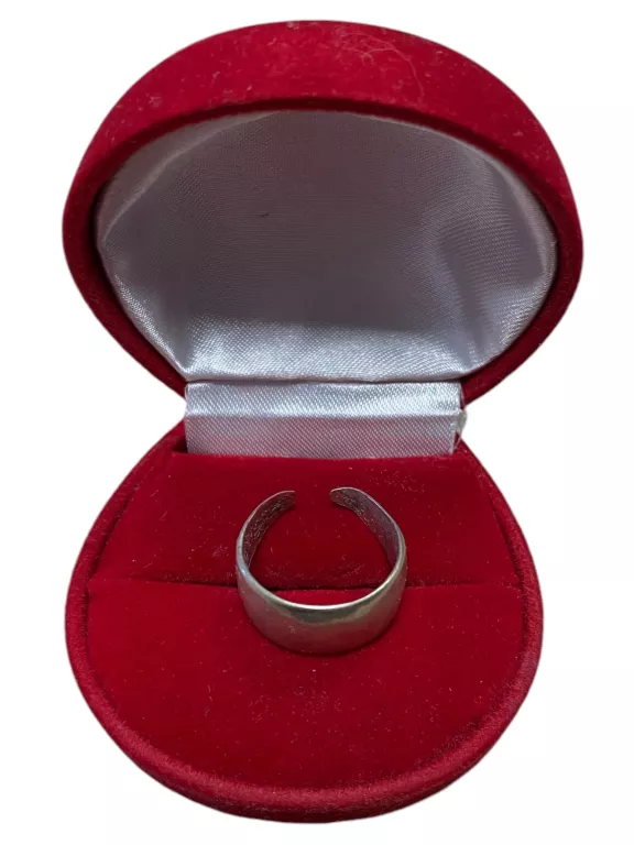 SREBRNY PIERŚCIONEK PR.925 W.3,69G R.12+