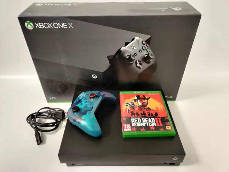 KONSOLA XBOX ONE X 1XPAD 1XGRA