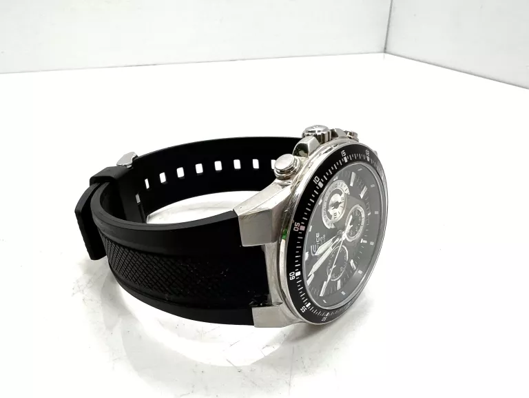 ZEGAREK CASIO EDIFICE EF-552