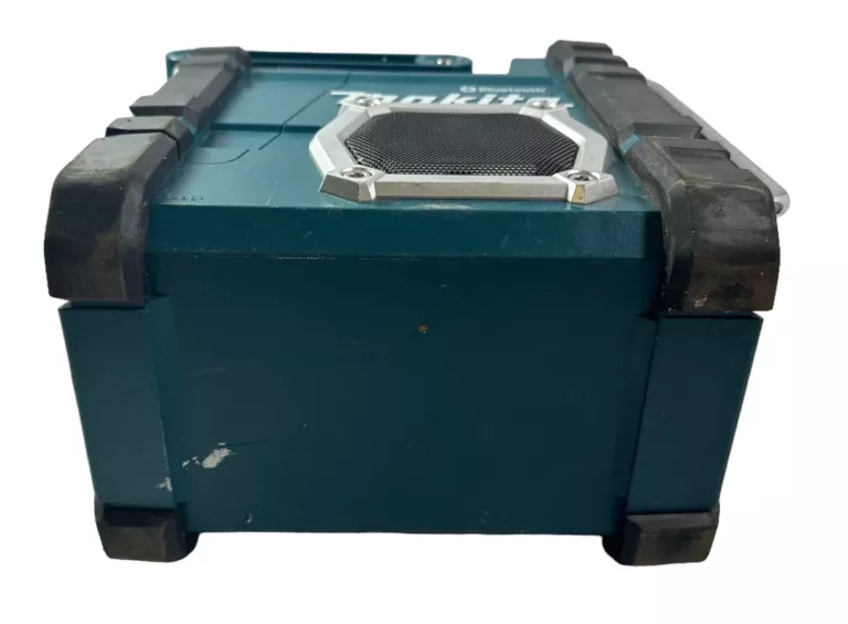 radio-budowlane-makita-dmr108n-waga-urzadzenia-43