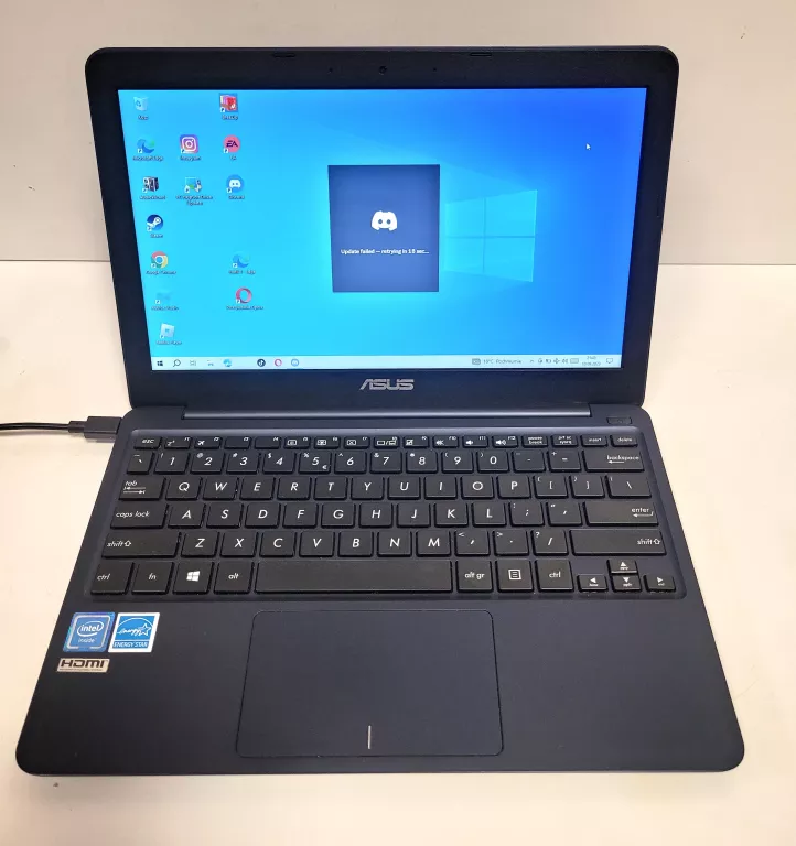 laptop-asus-e-200h-seria-procesora-4366-500029