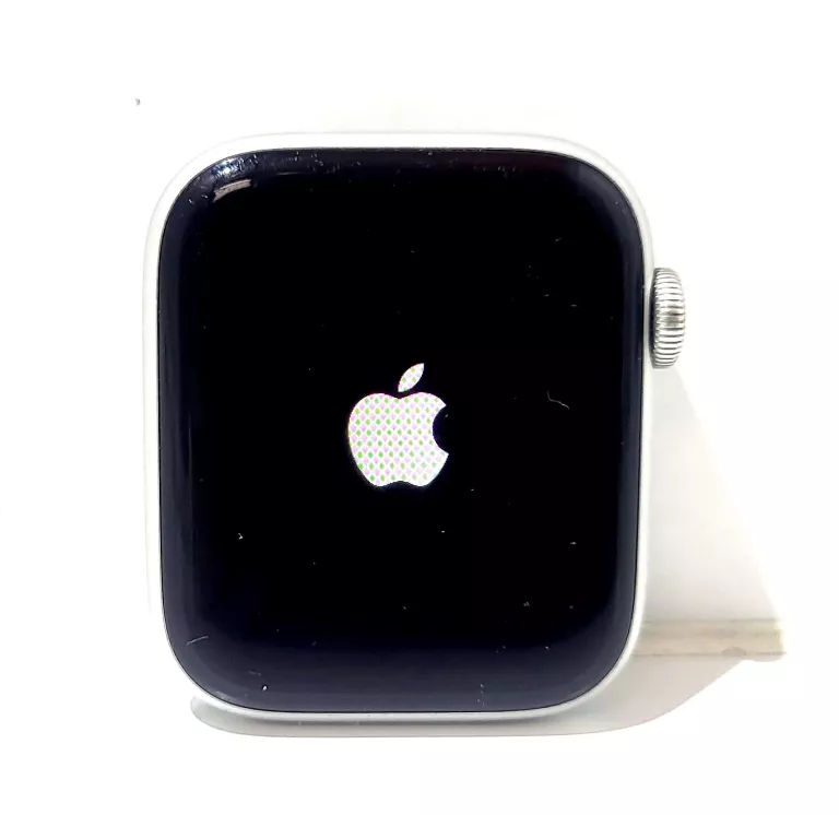 ZEGAREK APPLE WATCH SE 44MM A2356