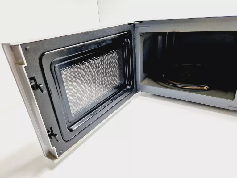 KUCHENKA MIKROFALOWA HISENSE H20MOMP1H