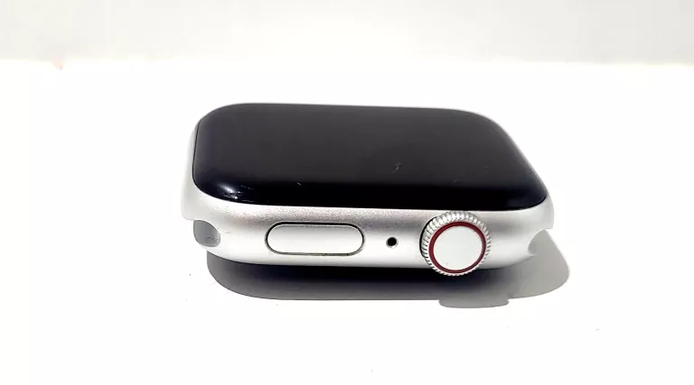 ZEGAREK APPLE WATCH SE 44MM A2356