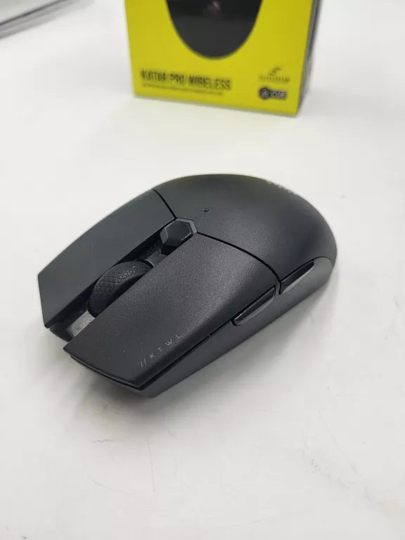 MYSZKA BEZPRZEWODOWA CORSAIR KATAR PRO 10 000 DPI