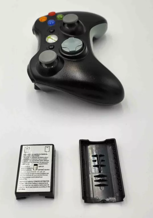 KONSOLA XBOX 360 250GB KINECT + DODATKI