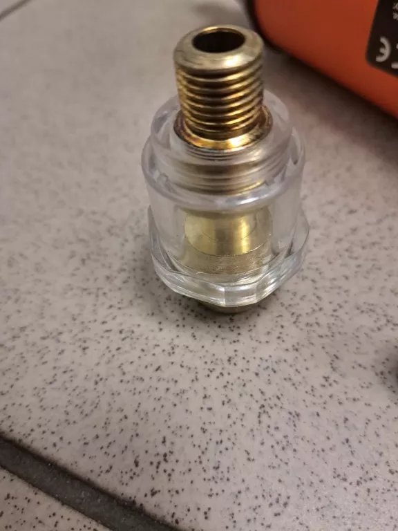 klucz-pneumatyczny-udarowy-blackdecker-klucz-stan-11323-2