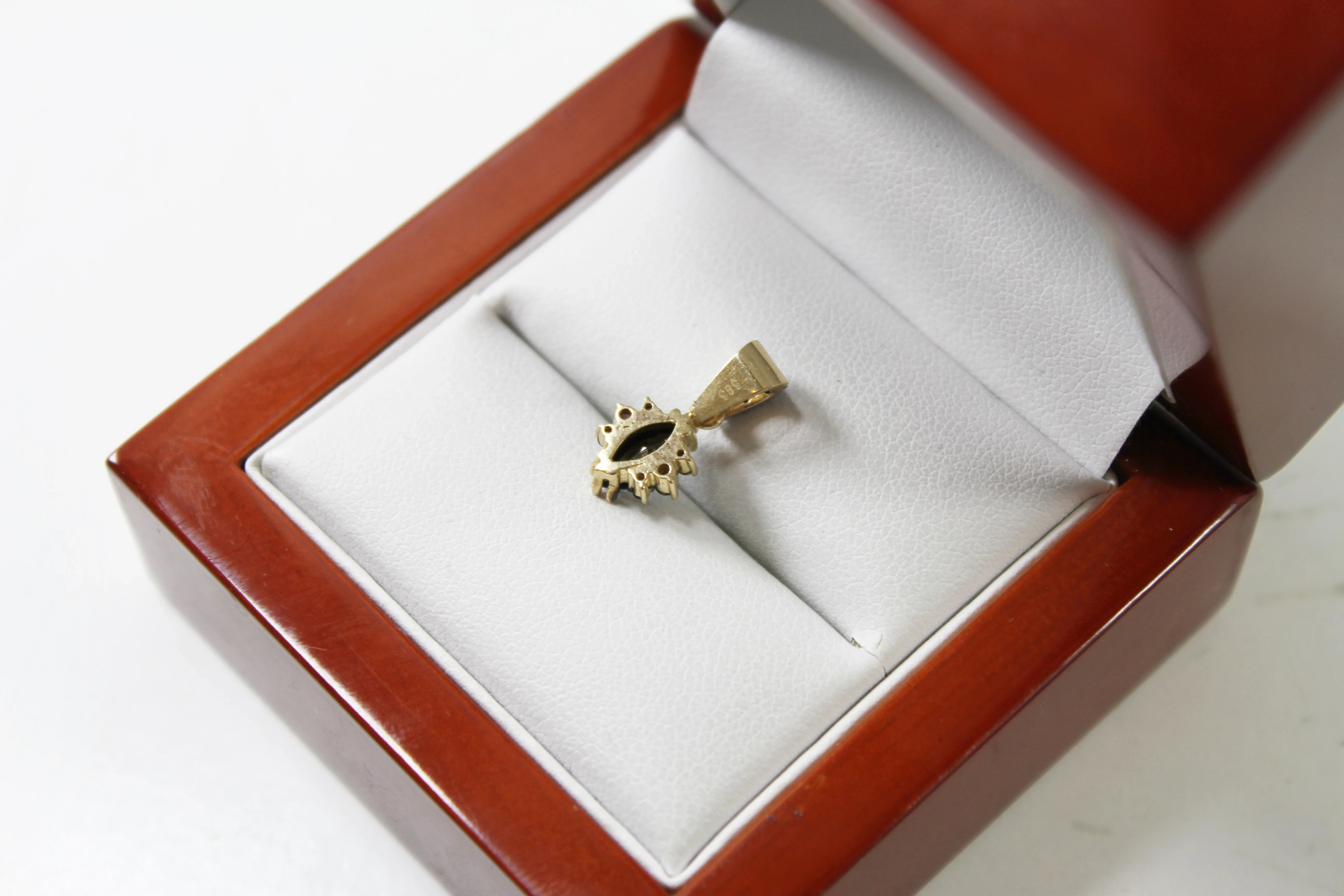 zlota-zawieszka-585-g117-stan-11323-2