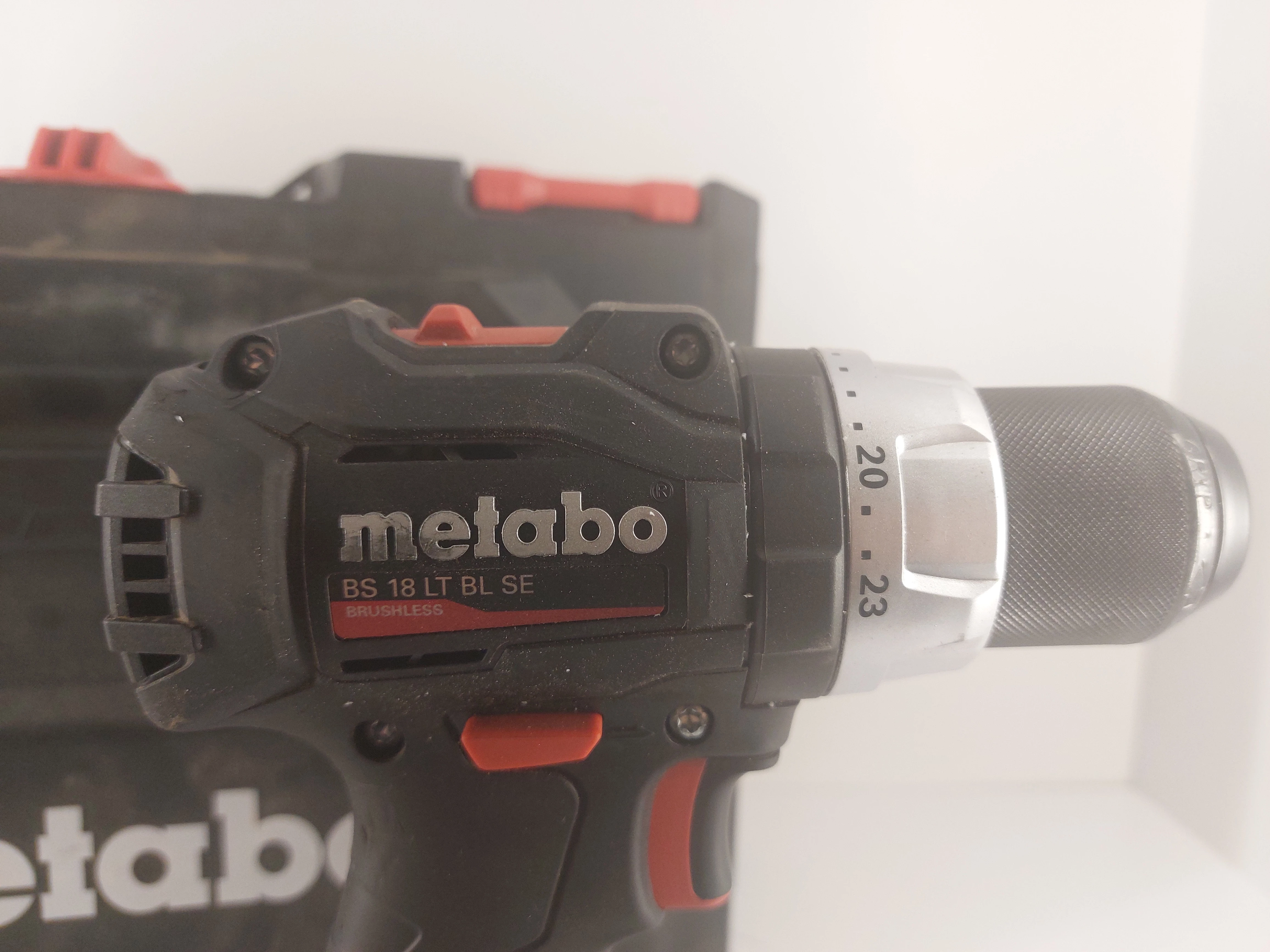 wiertarko-wkretarka-udarowa-sb-18-lt-bl-se-metabo-ean-gtin-4061792188839