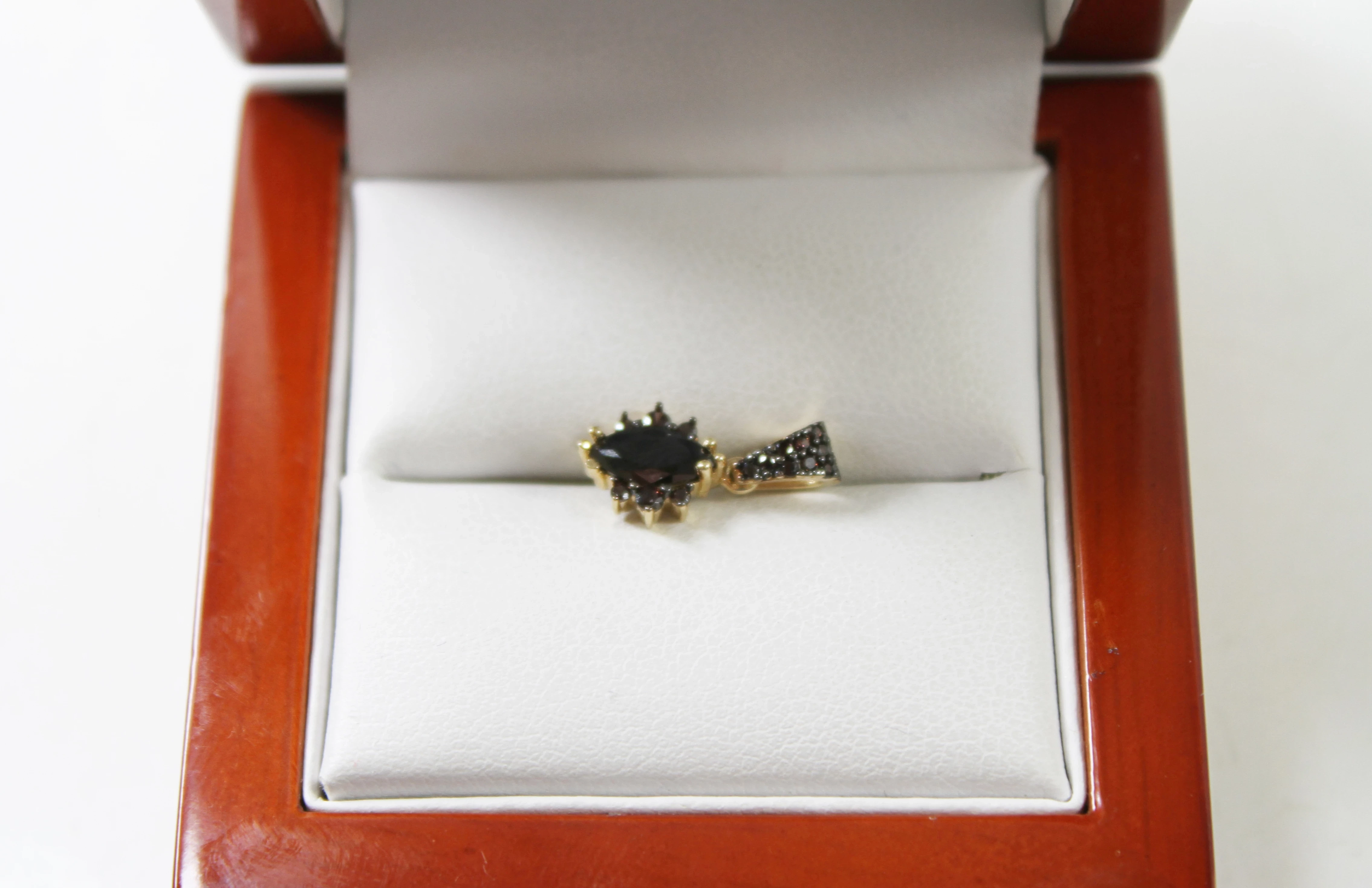 zlota-zawieszka-585-g117-rodzaj-2205-2