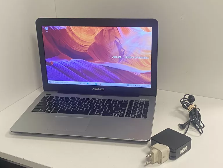 LAPTOP ASUS F555 (256GB HDD/I7/8GB RAM/ WIN10)